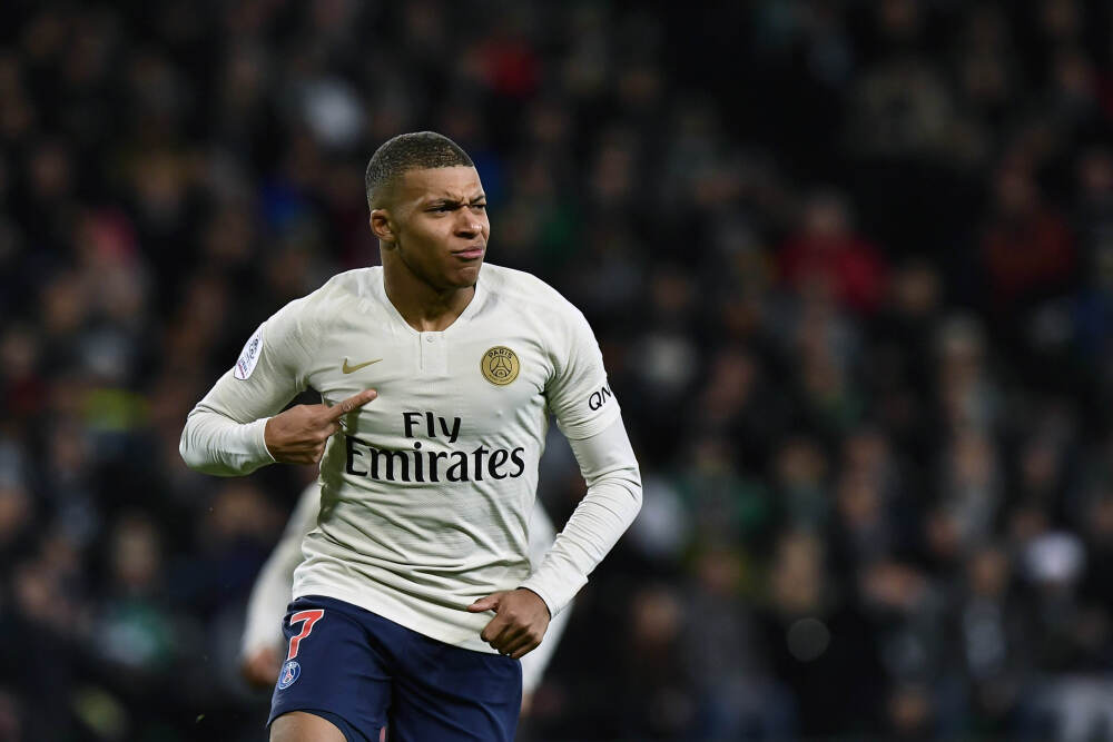 新季3胜8负&独行侠解雇哈里森！欧文鼓励球队：逆境是最好的老师